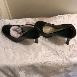 Ladies black patent leather heels = 3”